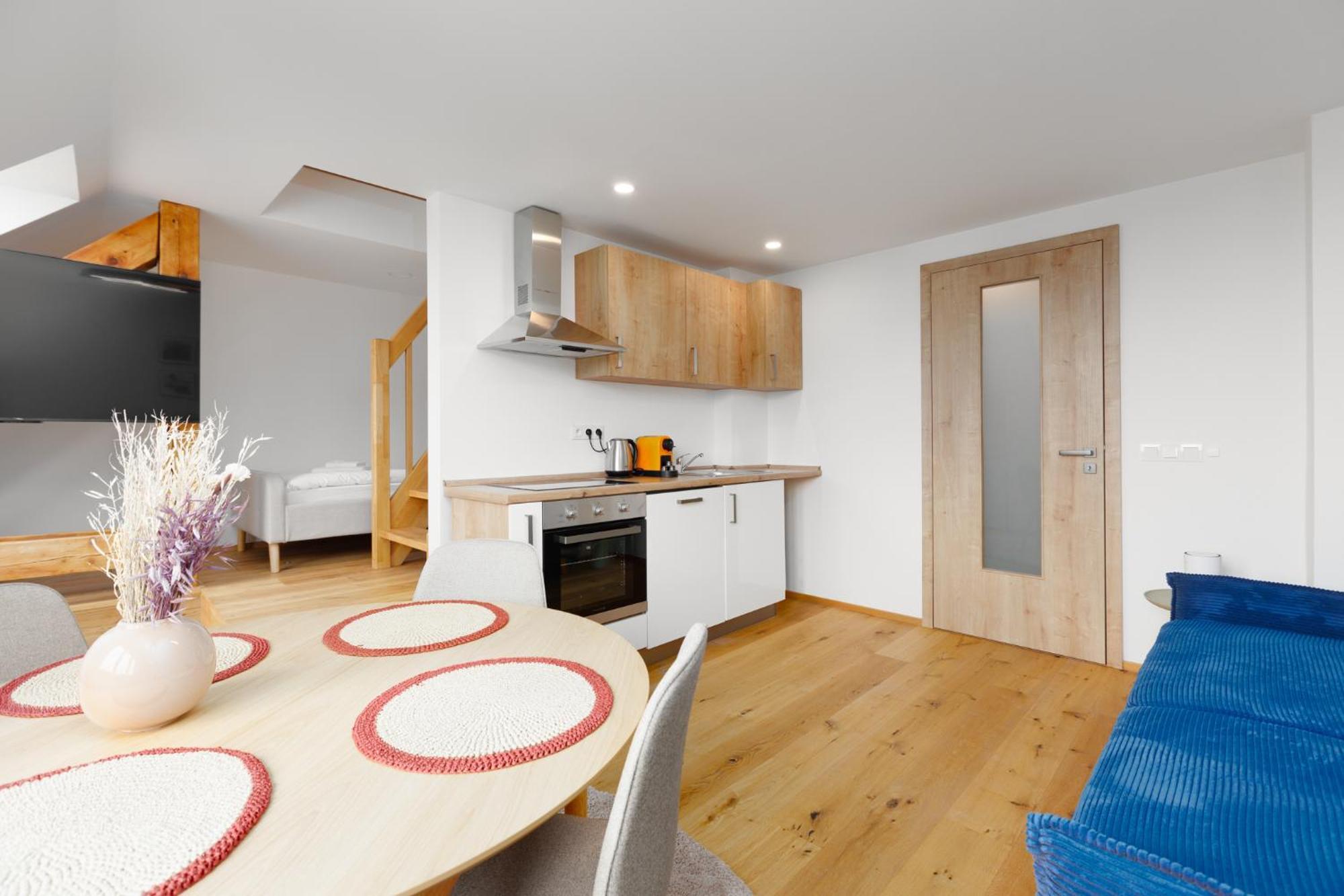Apartmán 2 With Terrace And Free Parking Near Metro
