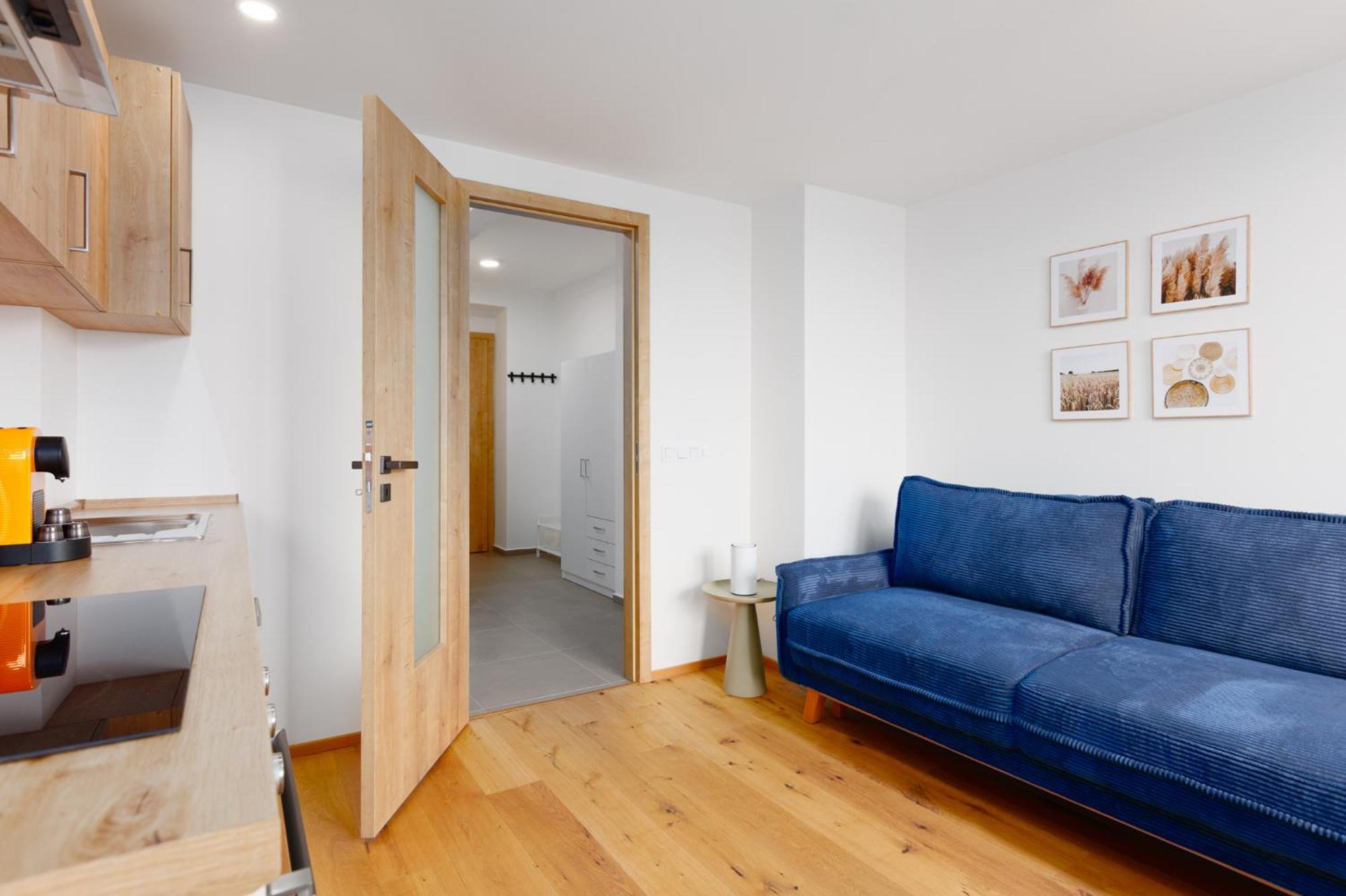 2 With Terrace And Free Parking Near Metro Apartmán